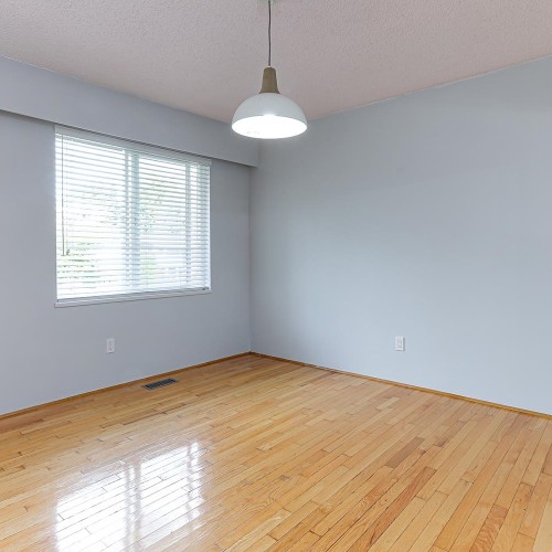 Photo 9 at 13134 98a Avenue, Cedar Hills, North Surrey Photo 9 at 13134 98a Avenue, Cedar Hills, North Surrey