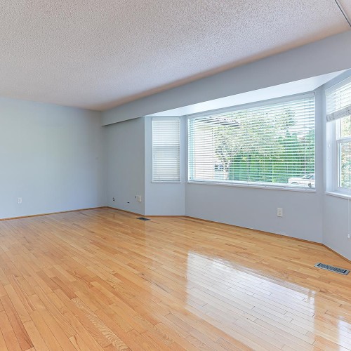 Photo 4 at 13134 98a Avenue, Cedar Hills, North Surrey Photo 4 at 13134 98a Avenue, Cedar Hills, North Surrey