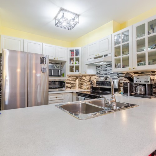 Photo 11 at 318 - 15110 108 Avenue, Guildford, North Surrey Photo 11 at 318 - 15110 108 Avenue, Guildford, North Surrey