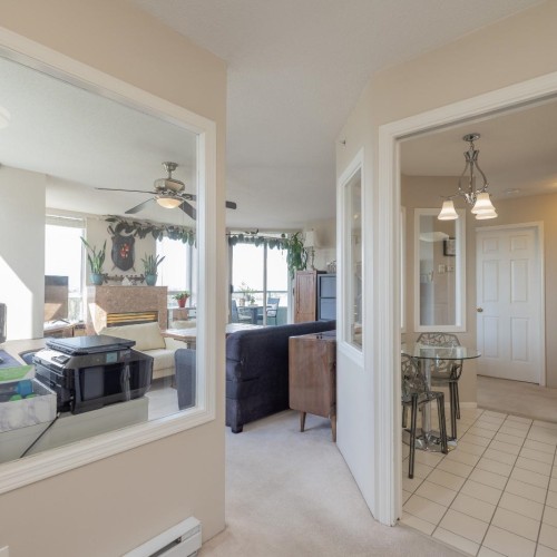 Photo 3 at 1504 - 10082 148 Street, Guildford, North Surrey Photo 3 at 1504 - 10082 148 Street, Guildford, North Surrey