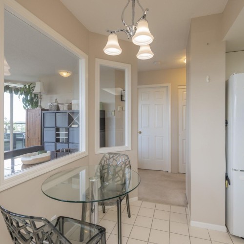 Photo 5 at 1504 - 10082 148 Street, Guildford, North Surrey Photo 5 at 1504 - 10082 148 Street, Guildford, North Surrey