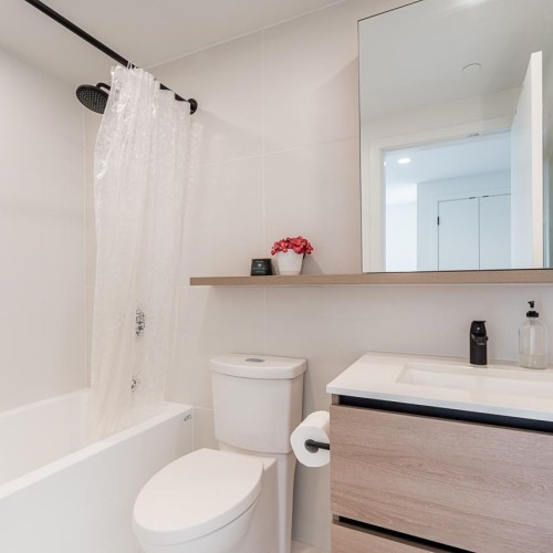 Photo 11 at 2508 - 13428 105 Avenue, Whalley, North Surrey Photo 11 at 2508 - 13428 105 Avenue, Whalley, North Surrey