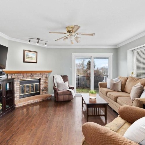 Photo 9 at 19093 Sundale Court, Cloverdale BC, Cloverdale Photo 9 at 19093 Sundale Court, Cloverdale BC, Cloverdale