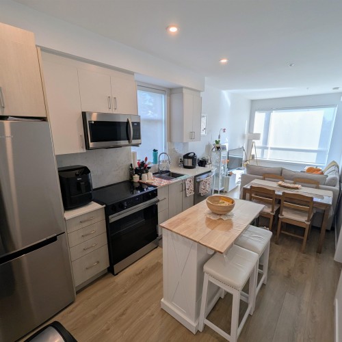 Photo 3 at E504 - 13858 108 Avenue, Whalley, North Surrey Photo 3 at E504 - 13858 108 Avenue, Whalley, North Surrey