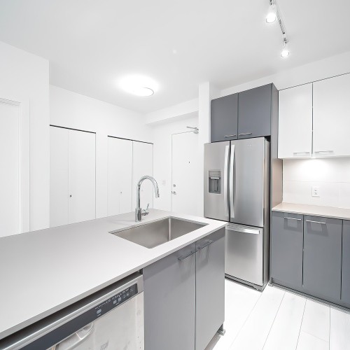 Photo 5 at 121 - 13963 105 Boulevard, Whalley, North Surrey Photo 5 at 121 - 13963 105 Boulevard, Whalley, North Surrey