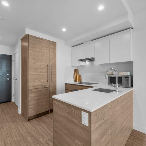 Photo 5 at 1508 - 13655 Fraser Highway, Whalley, North Surrey Photo 5 at 1508 - 13655 Fraser Highway, Whalley, North Surrey