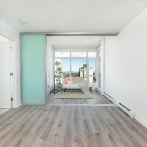 Photo 5 at 3305 - 13350 Central Avenue, Whalley, North Surrey Photo 5 at 3305 - 13350 Central Avenue, Whalley, North Surrey