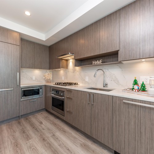 Photo 4 at 3305 - 13350 Central Avenue, Whalley, North Surrey Photo 4 at 3305 - 13350 Central Avenue, Whalley, North Surrey