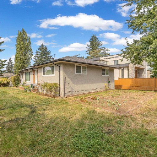 Photo 11 at 14033 Douglas Road, Bolivar Heights, North Surrey Photo 11 at 14033 Douglas Road, Bolivar Heights, North Surrey