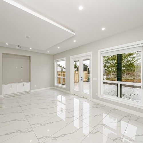 Photo 3 at 6302 181a Avenue, Clayton, Cloverdale Photo 3 at 6302 181a Avenue, Clayton, Cloverdale