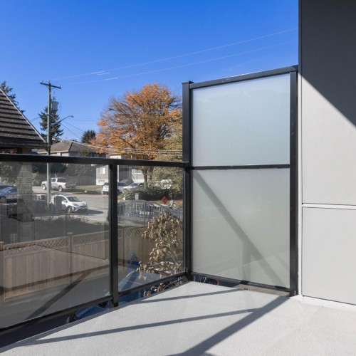 Photo 10 at 212 - 13458 95 Avenue, Queen Mary Park Surrey, Surrey Photo 10 at 212 - 13458 95 Avenue, Queen Mary Park Surrey, Surrey