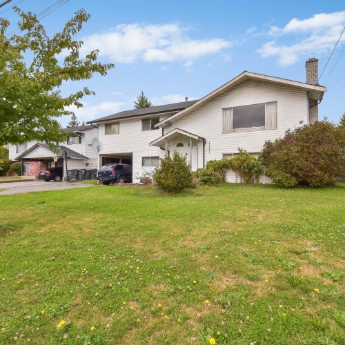 Photo 1 at 17841 57a Avenue, Cloverdale BC, Cloverdale Photo 1 at 17841 57a Avenue, Cloverdale BC, Cloverdale