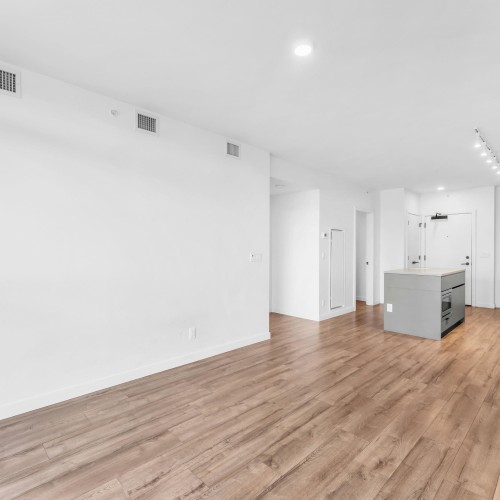 Photo 10 at 907 - 13428 105 Avenue, Whalley, North Surrey Photo 10 at 907 - 13428 105 Avenue, Whalley, North Surrey