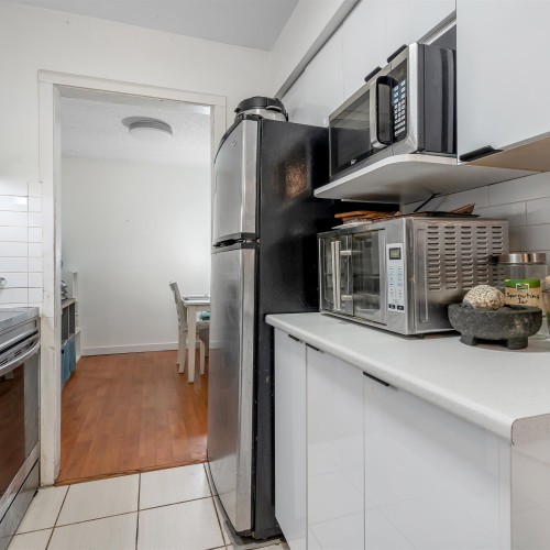 Photo 5 at 813 - 10620 150th Street, Guildford, North Surrey Photo 5 at 813 - 10620 150th Street, Guildford, North Surrey