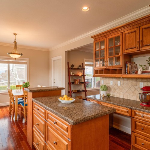 Photo 11 at 16453 61 Avenue, Cloverdale BC, Cloverdale Photo 11 at 16453 61 Avenue, Cloverdale BC, Cloverdale