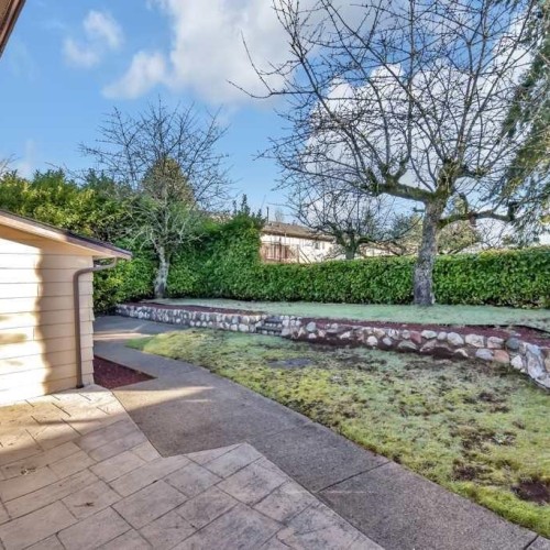 Photo 3 at 10320 140 Street, Whalley, North Surrey Photo 3 at 10320 140 Street, Whalley, North Surrey