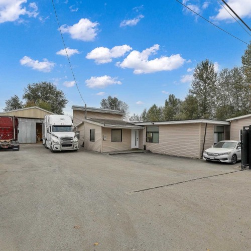 Photo 13 at 10902 Timberland Road, Bridgeview, North Surrey Photo 13 at 10902 Timberland Road, Bridgeview, North Surrey