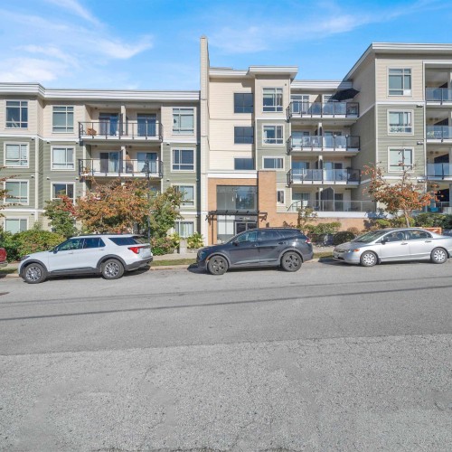 Photo 1 at 309 - 13789 107a Avenue, Whalley, North Surrey Photo 1 at 309 - 13789 107a Avenue, Whalley, North Surrey