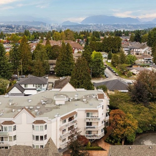 Photo 5 at 206 - 9299 121 Street, Queen Mary Park Surrey, Surrey Photo 5 at 206 - 9299 121 Street, Queen Mary Park Surrey, Surrey