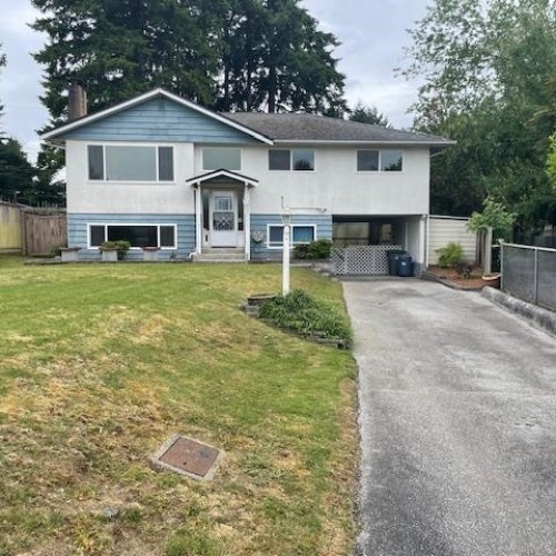 Photo 2 at 10977 Jay Crescent, Bolivar Heights, North Surrey Photo 2 at 10977 Jay Crescent, Bolivar Heights, North Surrey