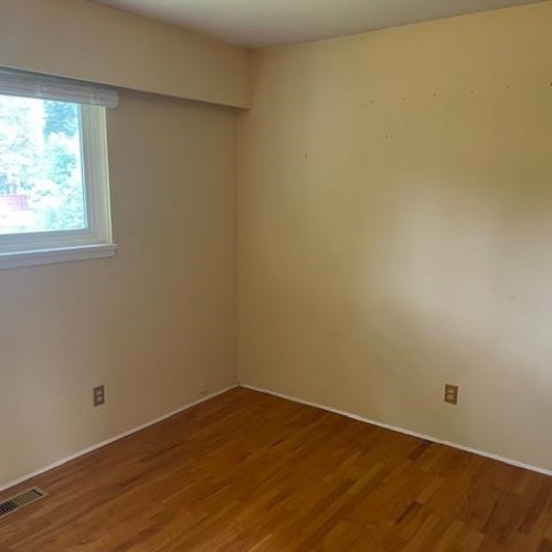 Photo 13 at 10977 Jay Crescent, Bolivar Heights, North Surrey Photo 13 at 10977 Jay Crescent, Bolivar Heights, North Surrey