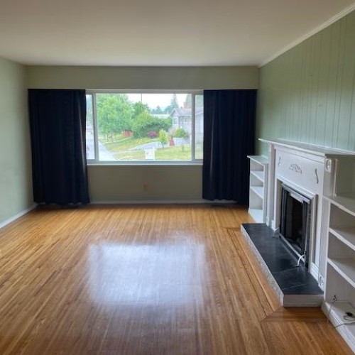 Photo 5 at 10977 Jay Crescent, Bolivar Heights, North Surrey Photo 5 at 10977 Jay Crescent, Bolivar Heights, North Surrey