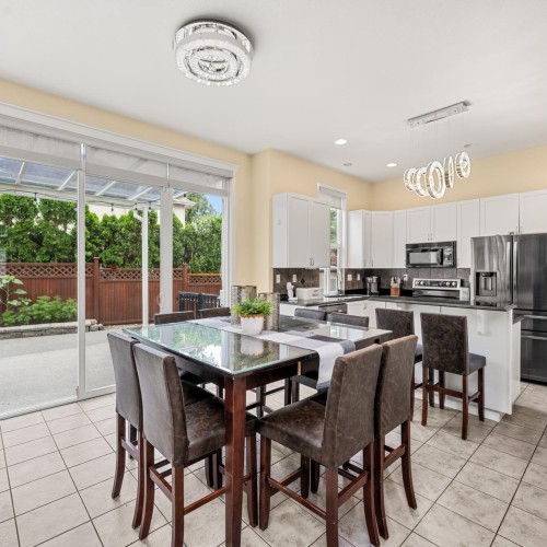 Photo 11 at 6085 165a Street, Cloverdale BC, Cloverdale Photo 11 at 6085 165a Street, Cloverdale BC, Cloverdale