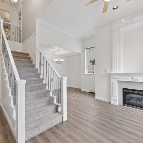 Photo 4 at 15939 91a Avenue, Fleetwood Tynehead, Surrey Photo 4 at 15939 91a Avenue, Fleetwood Tynehead, Surrey