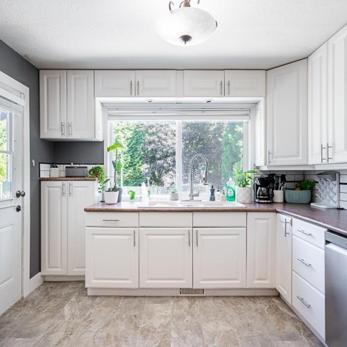 Photo 2 at 17223 61b Avenue, Cloverdale BC, Cloverdale Photo 2 at 17223 61b Avenue, Cloverdale BC, Cloverdale