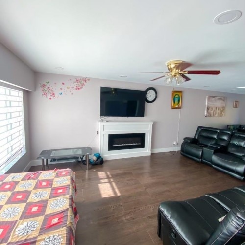 Photo 3 at 9864 128 Street, Cedar Hills, North Surrey Photo 3 at 9864 128 Street, Cedar Hills, North Surrey