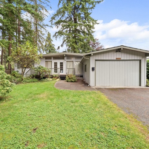 Photo 3 at 13482 58 Avenue, Panorama Ridge, Surrey Photo 3 at 13482 58 Avenue, Panorama Ridge, Surrey