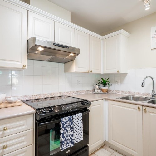 Photo 6 at 60 - 8111 160 Street, Fleetwood Tynehead, Surrey Photo 6 at 60 - 8111 160 Street, Fleetwood Tynehead, Surrey