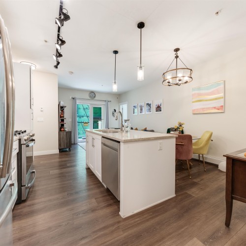 Photo 2 at 402 - 11077 Ravine Road, Whalley, North Surrey Photo 2 at 402 - 11077 Ravine Road, Whalley, North Surrey