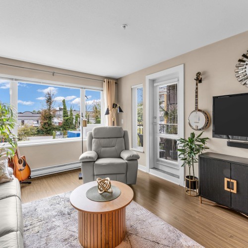 Photo 2 at 204 - 13740 75a Avenue, East Newton, Surrey Photo 2 at 204 - 13740 75a Avenue, East Newton, Surrey