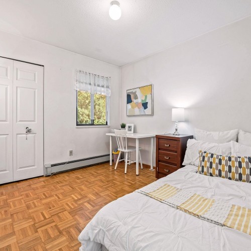 Photo 21 at 15728 99a Avenue, Guildford, North Surrey Photo 21 at 15728 99a Avenue, Guildford, North Surrey