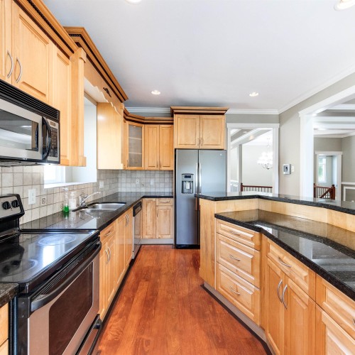 Photo 5 at 14922 102a Avenue, Guildford, North Surrey Photo 5 at 14922 102a Avenue, Guildford, North Surrey