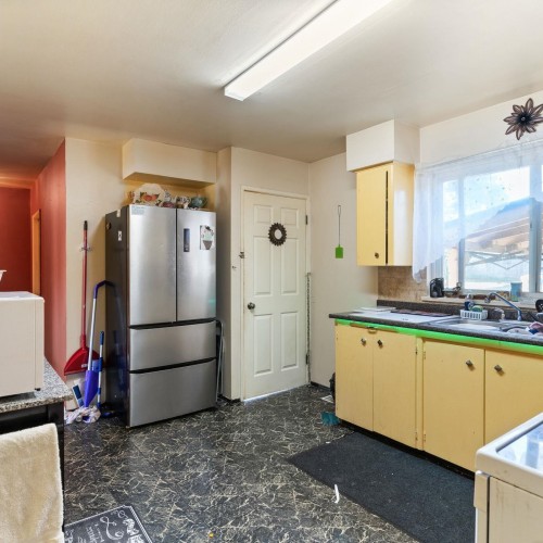 Photo 11 at 12476 99 Avenue, Cedar Hills, North Surrey Photo 11 at 12476 99 Avenue, Cedar Hills, North Surrey