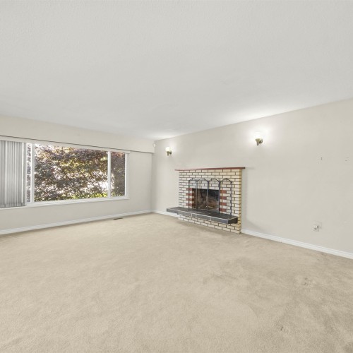 Photo 4 at 12178 97 Avenue, Cedar Hills, North Surrey Photo 4 at 12178 97 Avenue, Cedar Hills, North Surrey