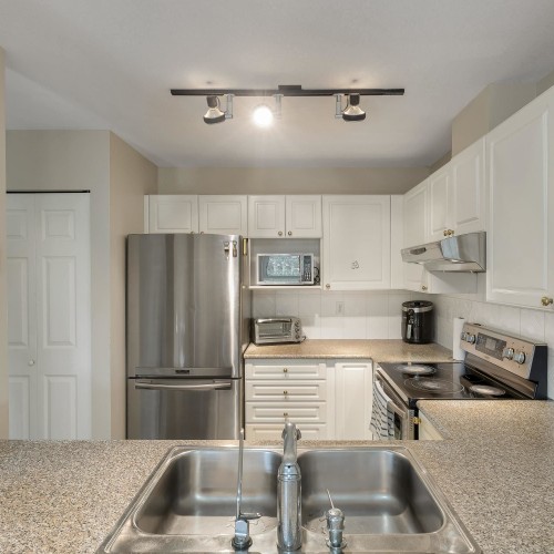 Photo 7 at 401 - 13733 74 Avenue, East Newton, Surrey Photo 7 at 401 - 13733 74 Avenue, East Newton, Surrey