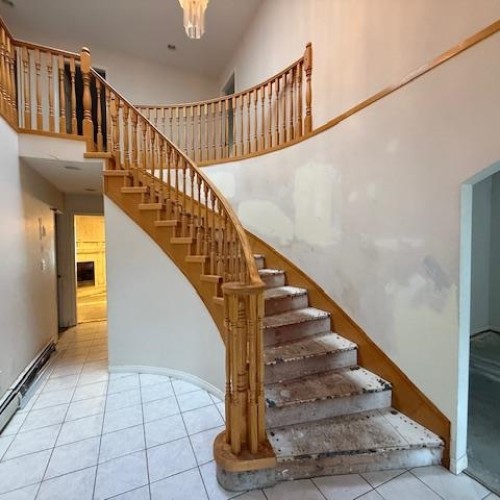 Photo 3 at 15780 99a Avenue, Guildford, North Surrey Photo 3 at 15780 99a Avenue, Guildford, North Surrey