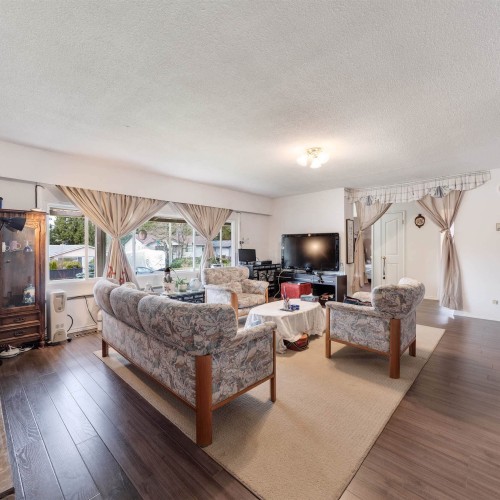 Photo 2 at 10186 144a Street, Guildford, North Surrey Photo 2 at 10186 144a Street, Guildford, North Surrey