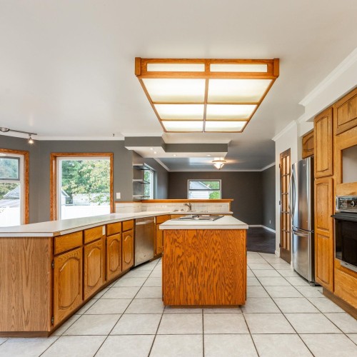 Photo 12 at 8072 170a Street, Fleetwood Tynehead, Surrey Photo 12 at 8072 170a Street, Fleetwood Tynehead, Surrey