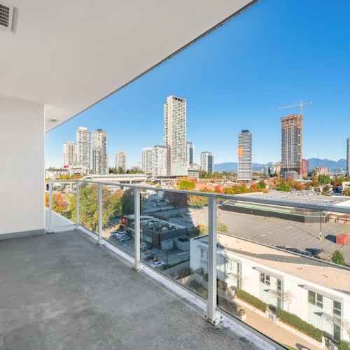 Photo 13 at 912 - 13685 102 Avenue, Whalley, North Surrey Photo 13 at 912 - 13685 102 Avenue, Whalley, North Surrey