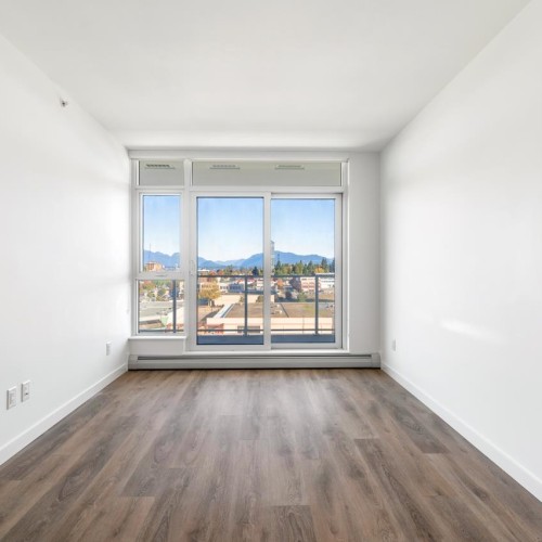 Photo 5 at 912 - 13685 102 Avenue, Whalley, North Surrey Photo 5 at 912 - 13685 102 Avenue, Whalley, North Surrey