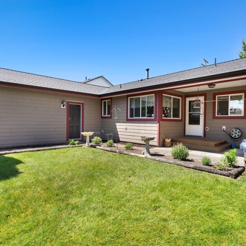 Photo 32 at 18768 64 Avenue, Cloverdale BC, Cloverdale Photo 32 at 18768 64 Avenue, Cloverdale BC, Cloverdale