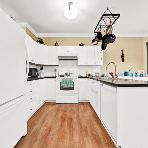 Photo 12 at 18556 65 Avenue, Cloverdale BC, Cloverdale Photo 12 at 18556 65 Avenue, Cloverdale BC, Cloverdale