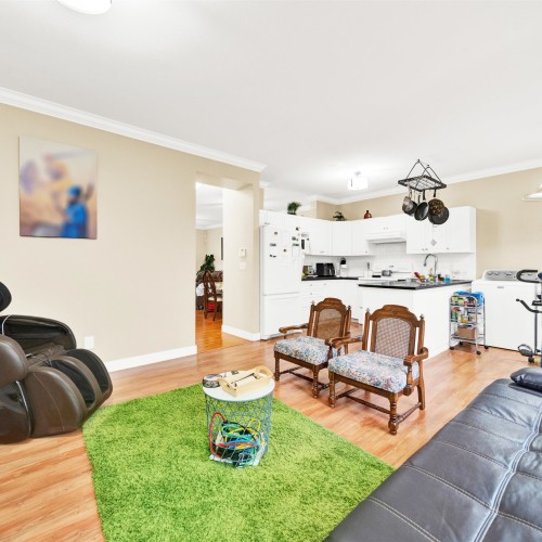 Photo 8 at 18556 65 Avenue, Cloverdale BC, Cloverdale Photo 8 at 18556 65 Avenue, Cloverdale BC, Cloverdale