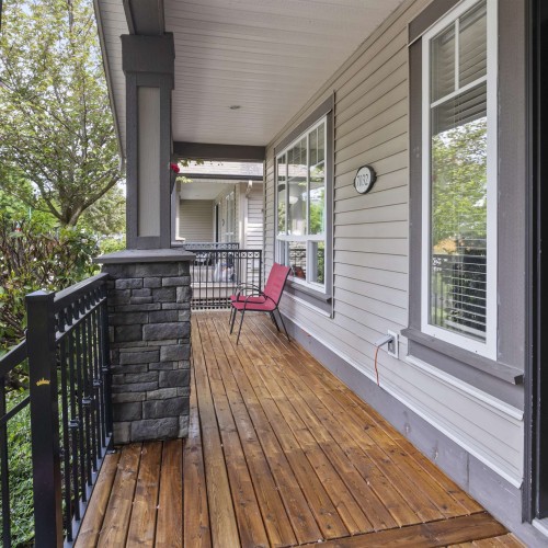 Photo 4 at 7032 195a Street, Clayton, Cloverdale Photo 4 at 7032 195a Street, Clayton, Cloverdale