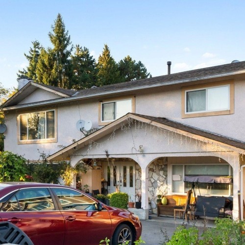 Photo 2 at 13115 110 Avenue, Whalley, North Surrey Photo 2 at 13115 110 Avenue, Whalley, North Surrey