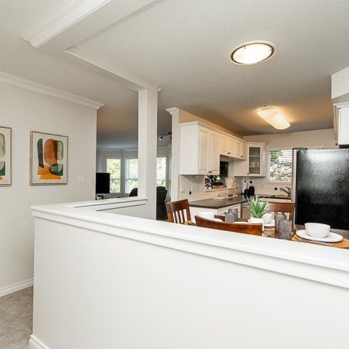 Photo 5 at #212 - 8139 121a Street, Queen Mary Park Surrey, Surrey Photo 5 at #212 - 8139 121a Street, Queen Mary Park Surrey, Surrey